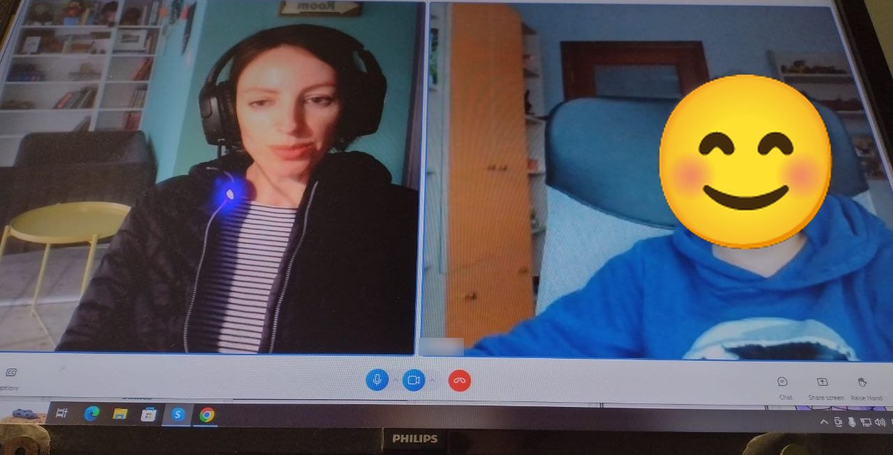 Otra clase de inglés online por videollamada, con Danuta a la izquierda